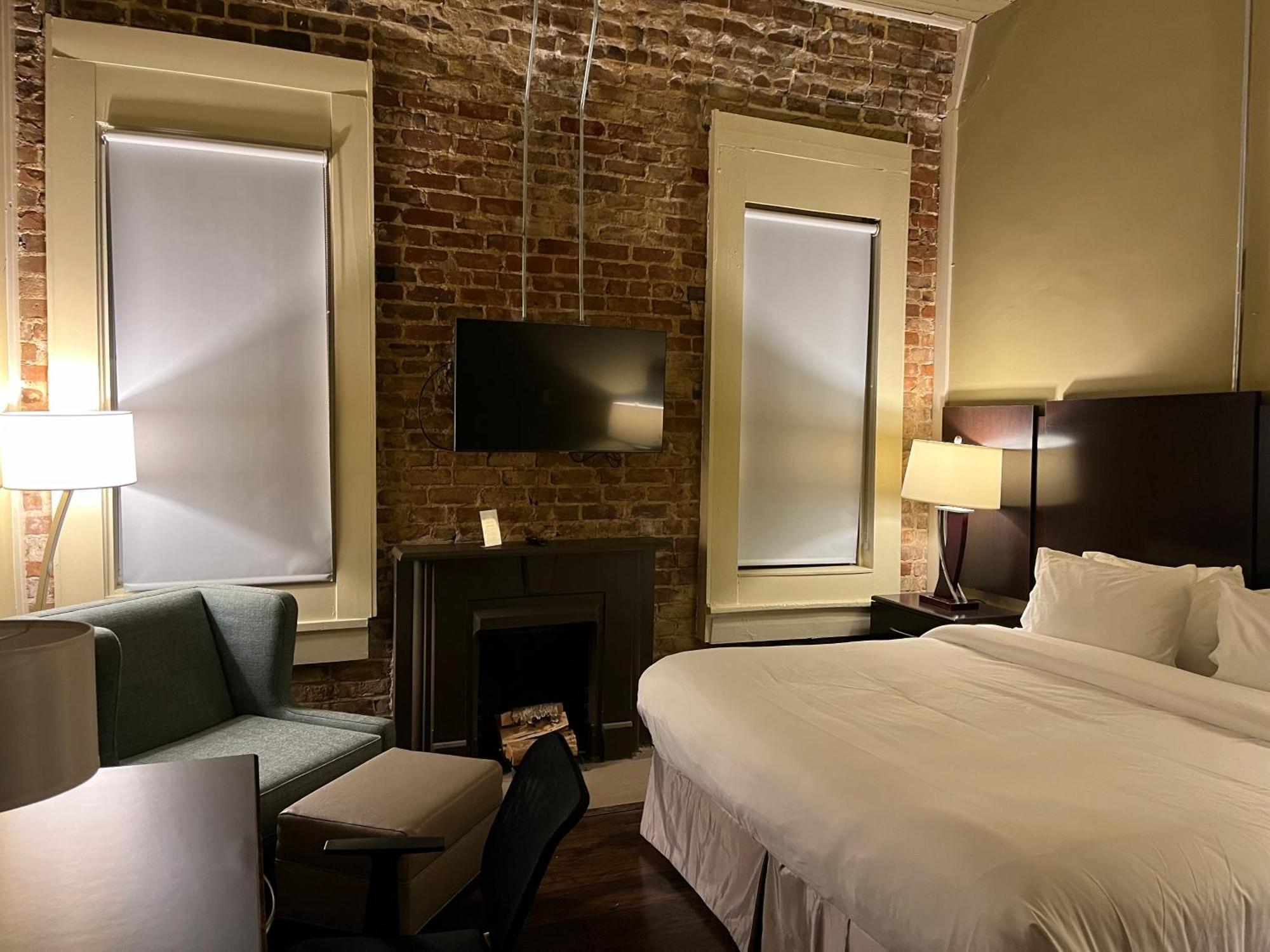 The Skylight Hotel กรีนวิลล์ ภายนอก รูปภาพ